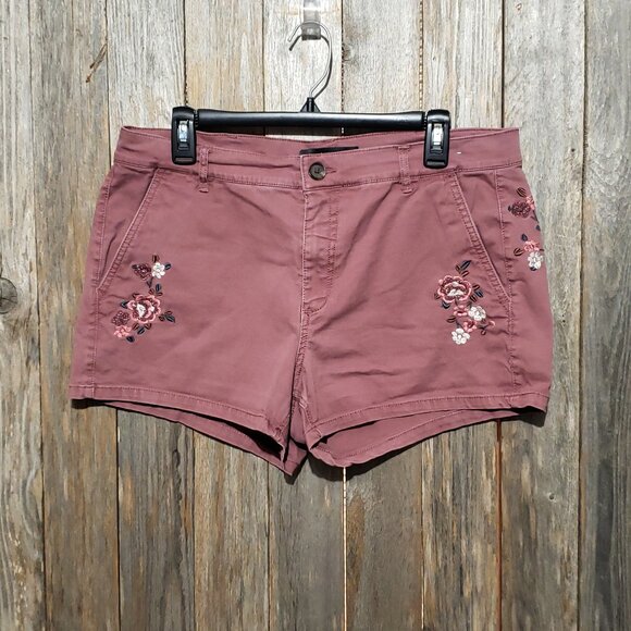 Express Size 12 Shorts Pink Mauve Embroidered Floral Mid Rise Pockets Stretch - Picture 1 of 6